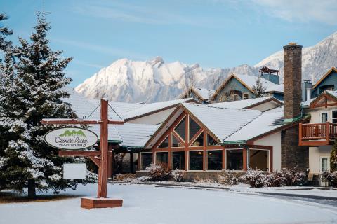 GALLERY) Canmore, the Rocky Mountains, SAIT and MRU fill up screen